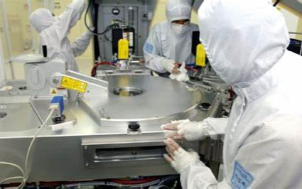 半導(dǎo)體設(shè)備攻堅(jiān)