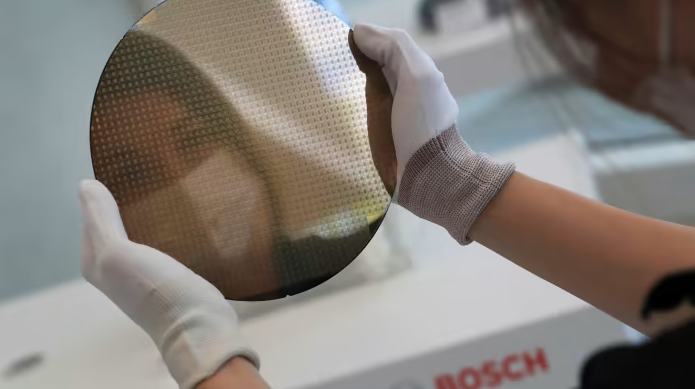 全球不再缺芯了嗎？（圖源：彭博社）