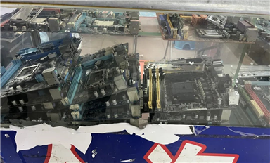 崗頂?shù)碾[秘角落：10塊錢能買CPU，300塊能組電腦？