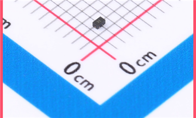 2納米時代電子設備的"隱形守護者"：SLPTVS5V5D1BL瞬態(tài)抑制二極管的關鍵作用